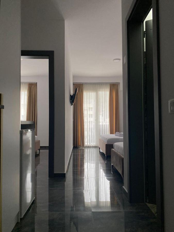 Leodori 3 Suites Shëngjin Exteriér fotografie