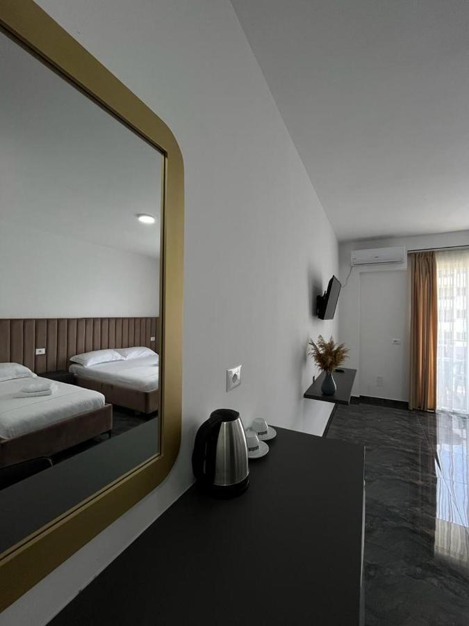 Leodori 3 Suites Shëngjin Exteriér fotografie