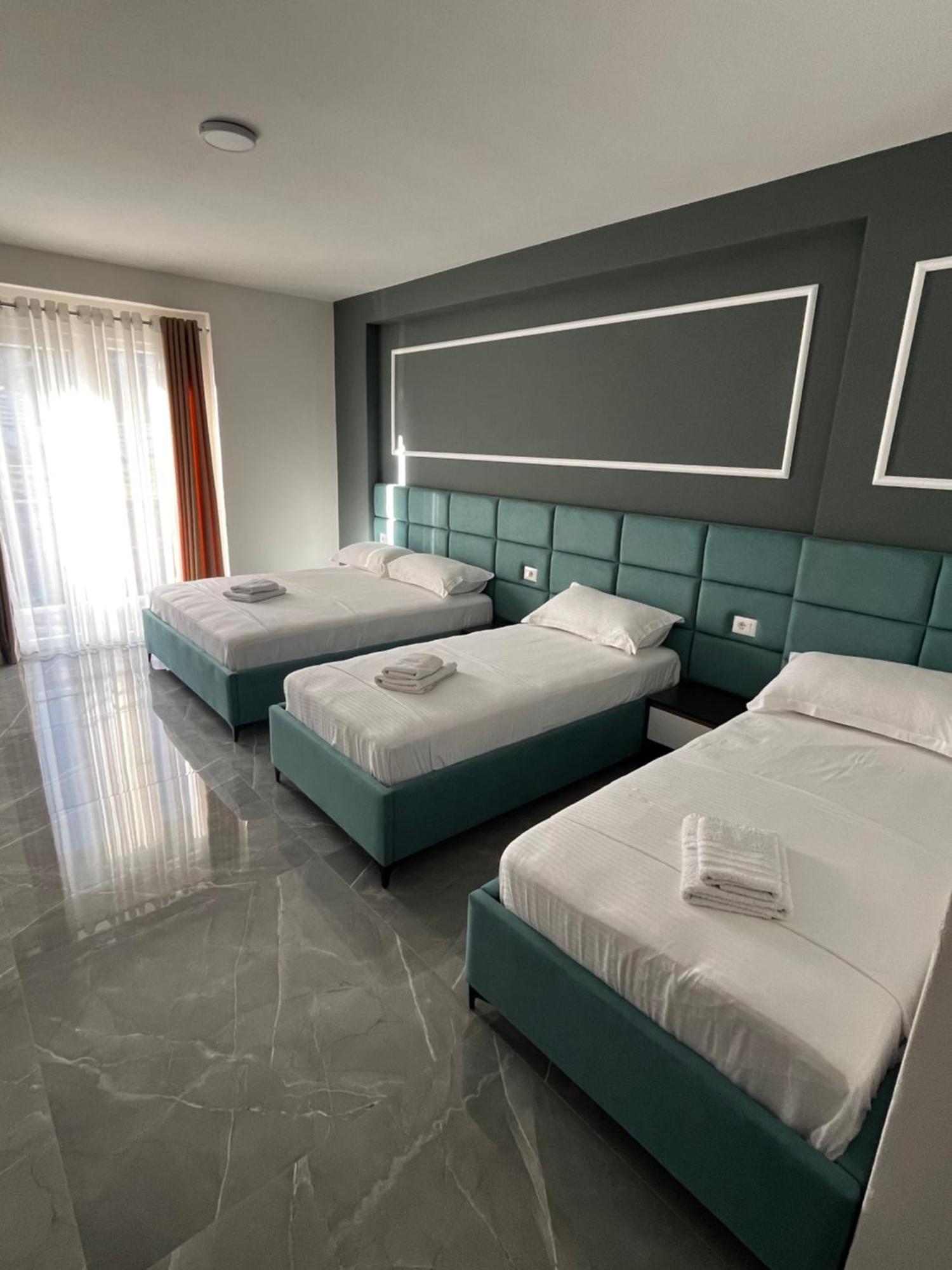 Leodori 3 Suites Shëngjin Exteriér fotografie